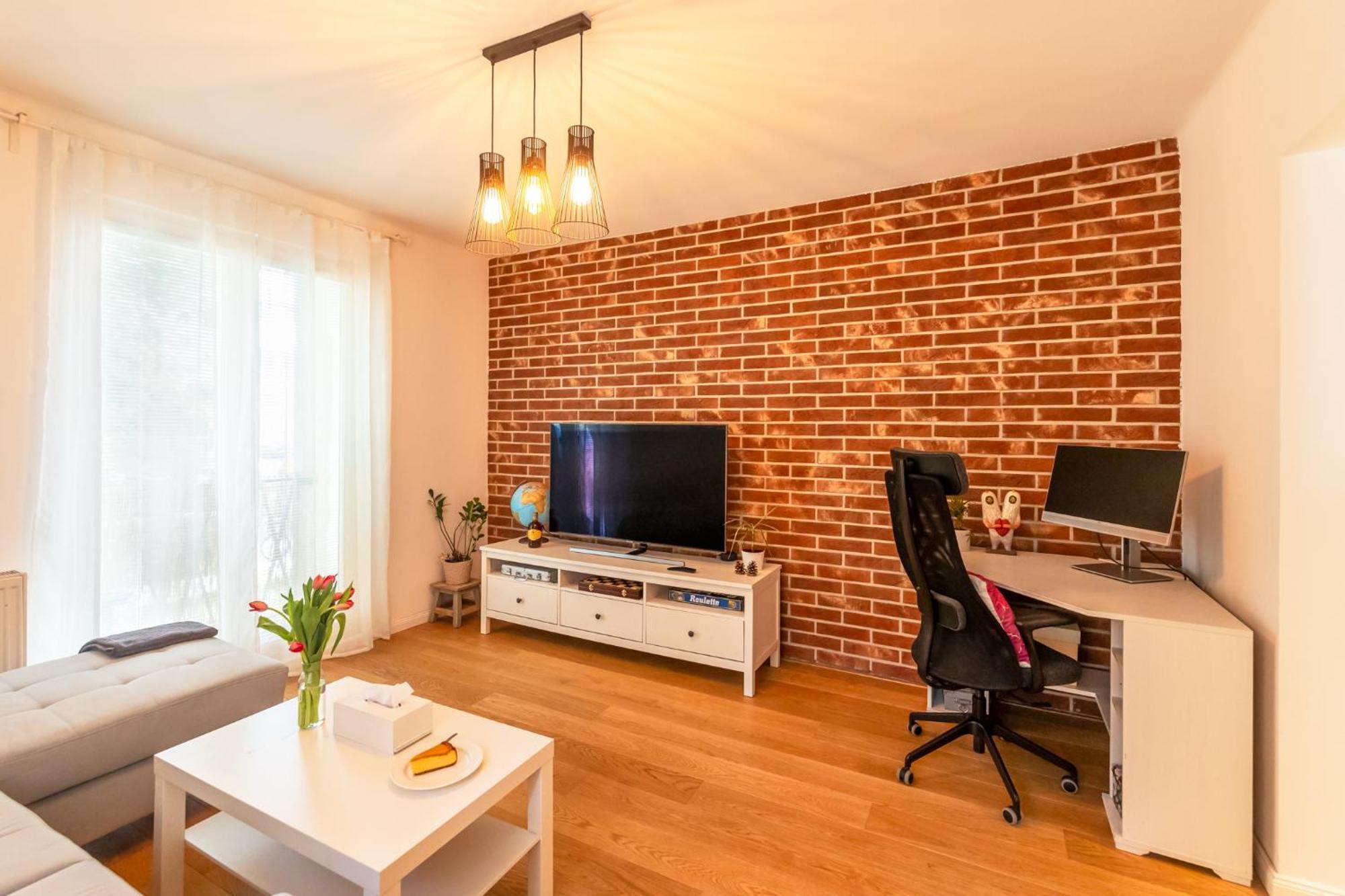Quiet Apartment In New City Center, Nivy Братислава Екстериор снимка